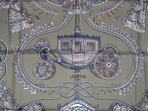 Paperoles Hermes Scarf 